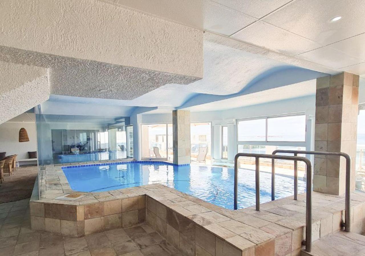 מוסל ביי Diaz Ocean View Hotel מראה חיצוני תמונה